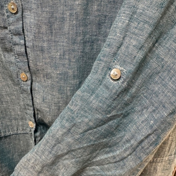 Blue 100% Linen Tahari Long Button Up Shirt - Picture 5 of 6